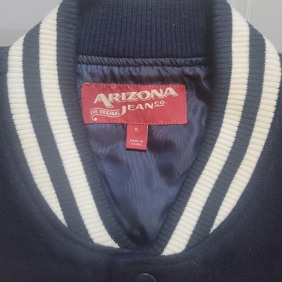 Varsity Jacket XL child (NEW) - Picture 2 of 16